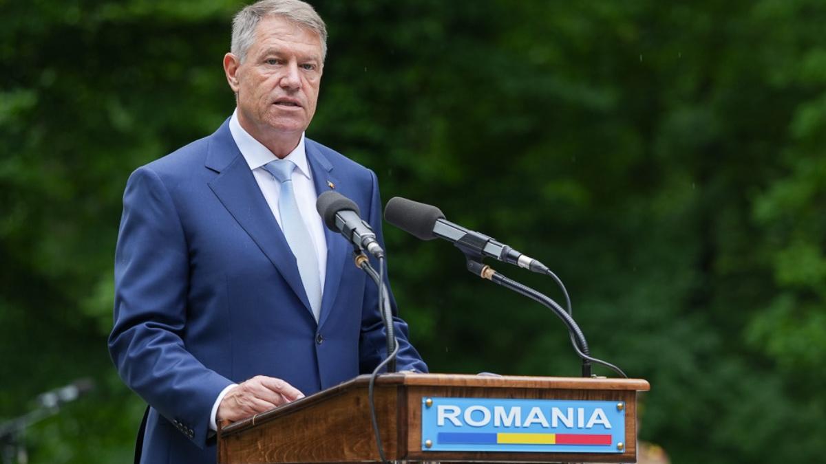 klaus iohannis atacat ccr modificari lege politia judiciara
