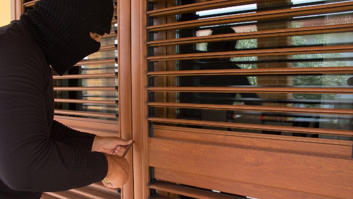 patru romani italia experti spargeri locuinte autoritati ajutor