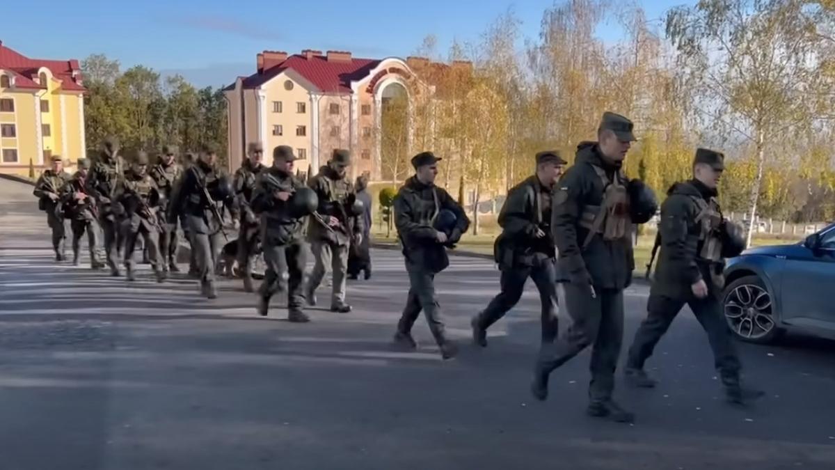 romani manastire cernauti terorizati militari ucraineni