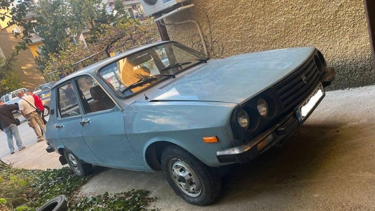 pret dacia 1310 germania masina vopsea originala kilometri