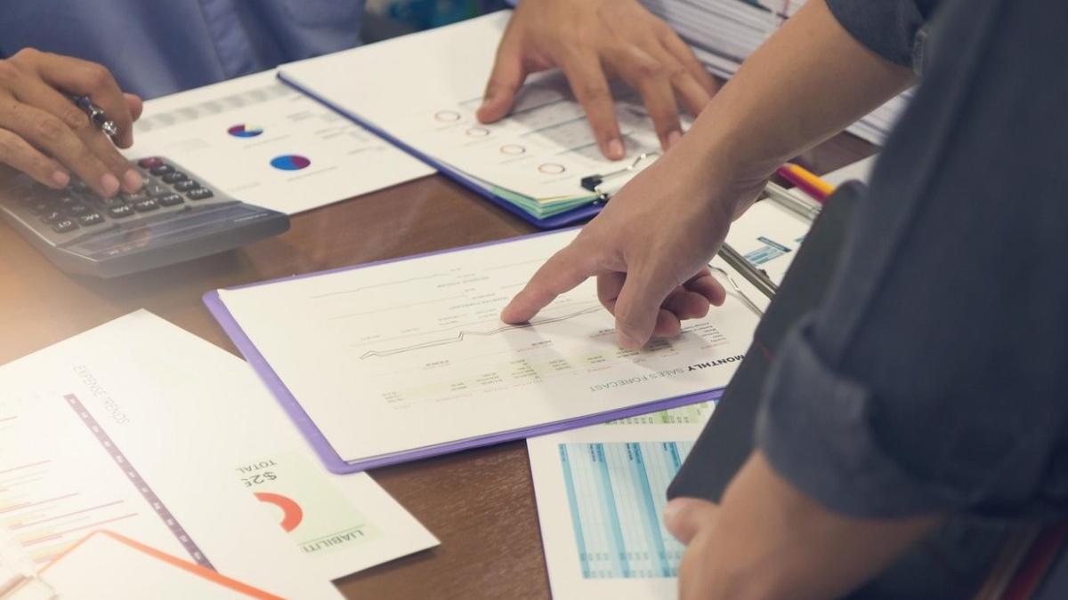 previziuni economice europene 2025 romania