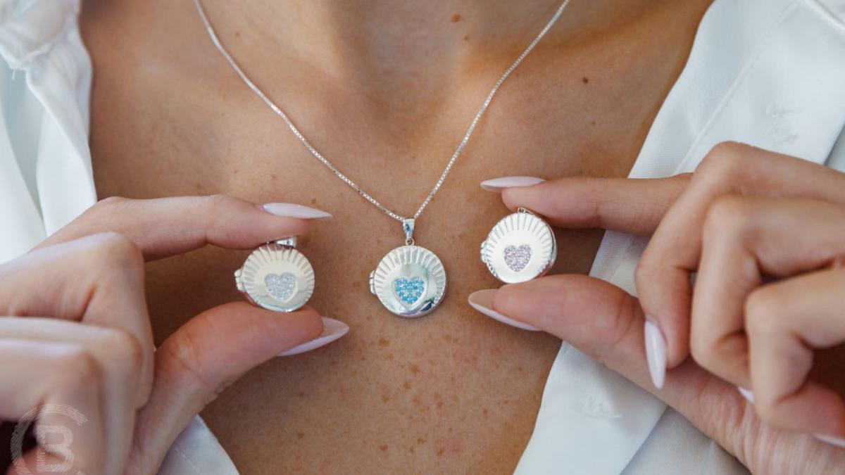 coliere personalizate alegere asortare intretinere