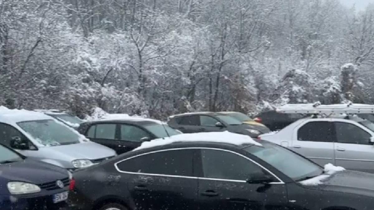 cozi uriase vulcanizari soferi asteptat ore intregi schimbe anvelope