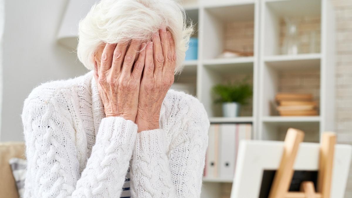 batrana amenda senvis pui aeroport control australia