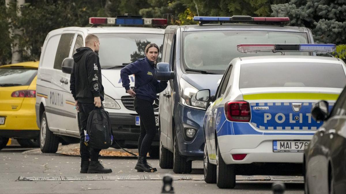 tanar galati pedepsit indragostit fata gresita urmarit trafic batut