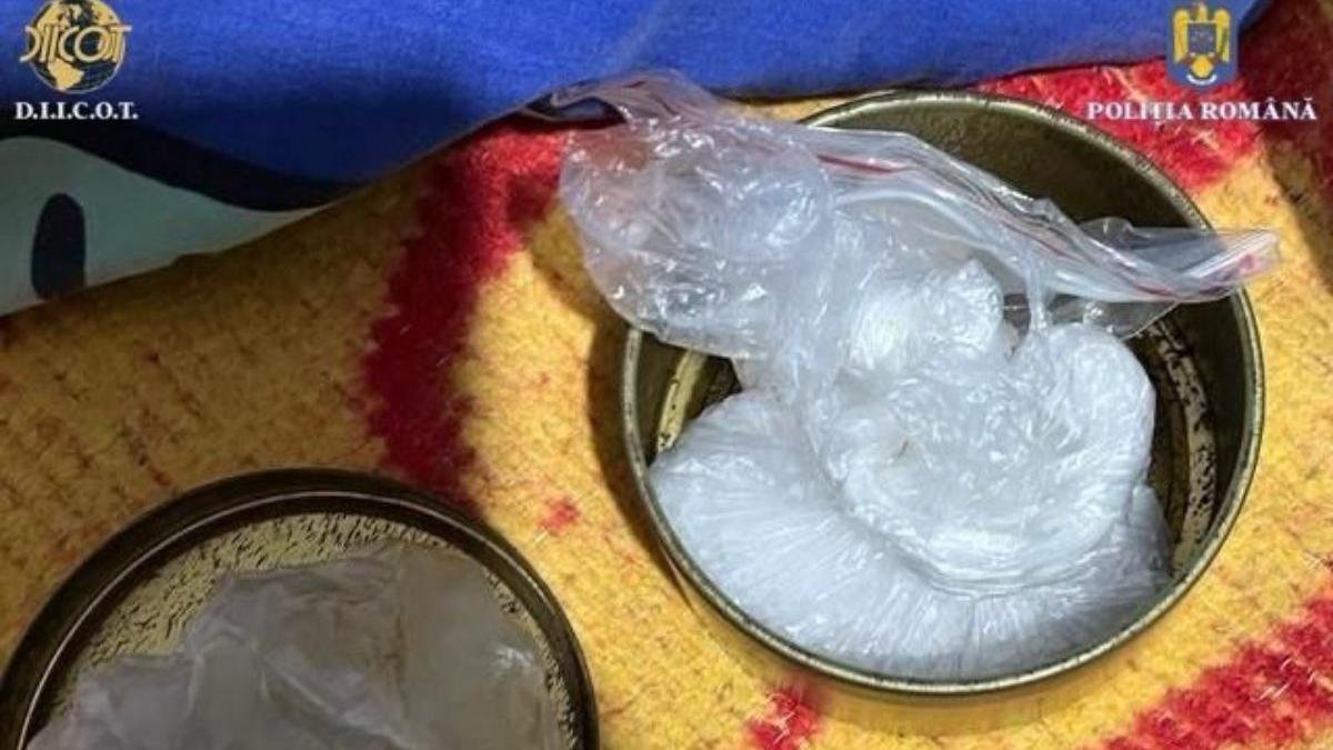 doi barbati oradea arestati oferit gratuit droguri copii minori spital