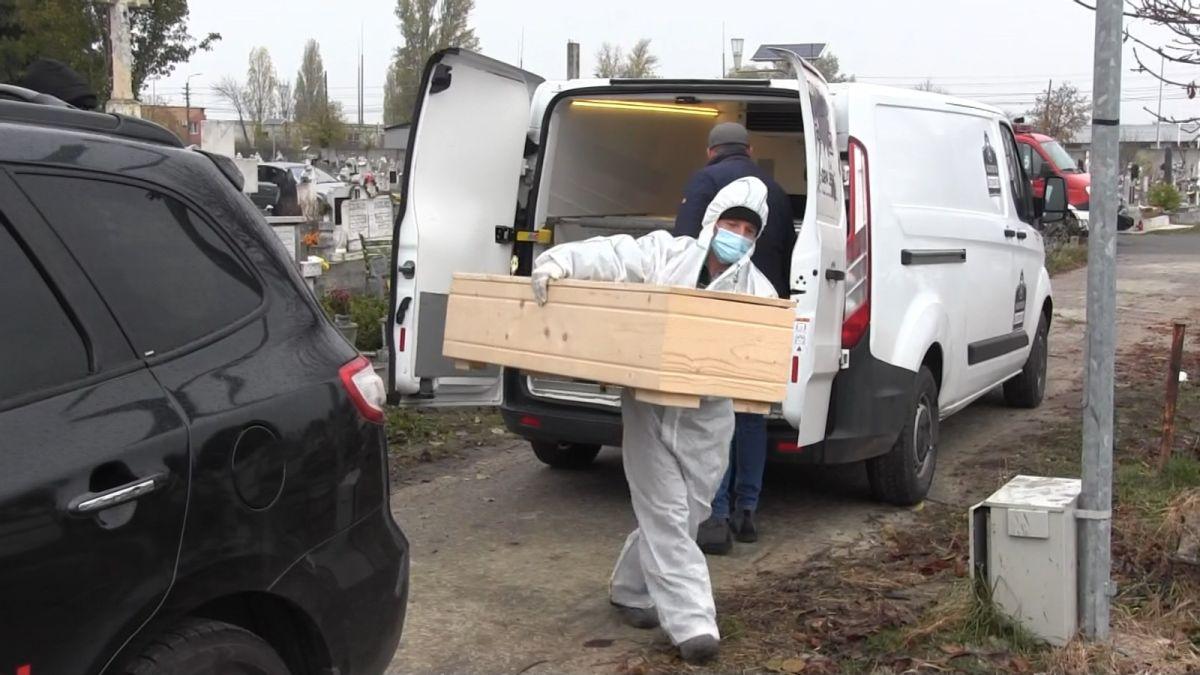 cadavru femeie moarta covid arad deshumat dupa trei ani ancheta