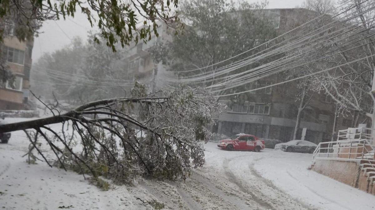 blackout cod rosu viscol romani fara curent electric
