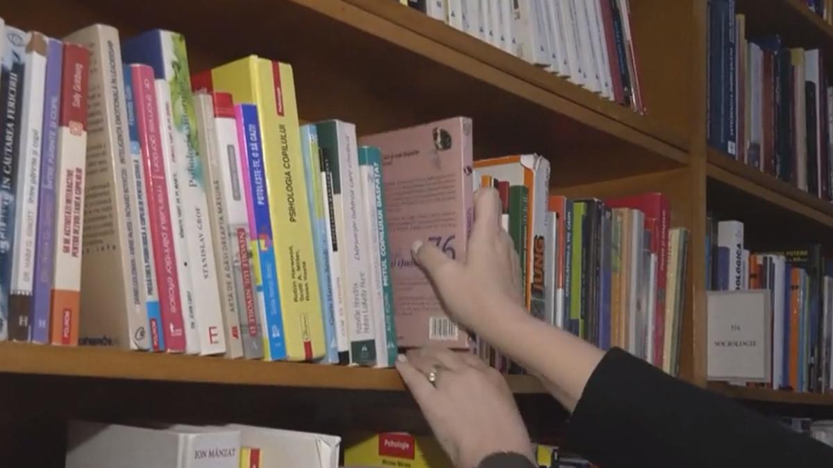 biblioteci scoli nota 10 campanie fundatia dan voiculescu