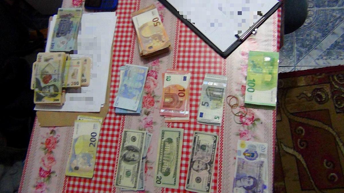 perchezitii amploare vaslui politisti acuzati luare mita