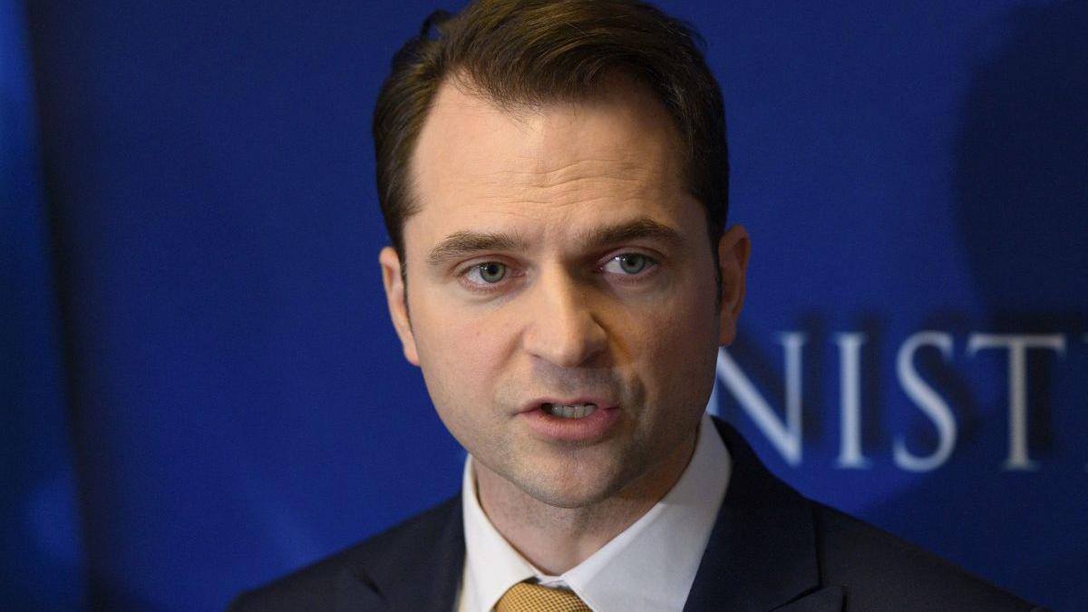 sebastian burduja stam bine oricand daca iarna normala trece gaz romanesc