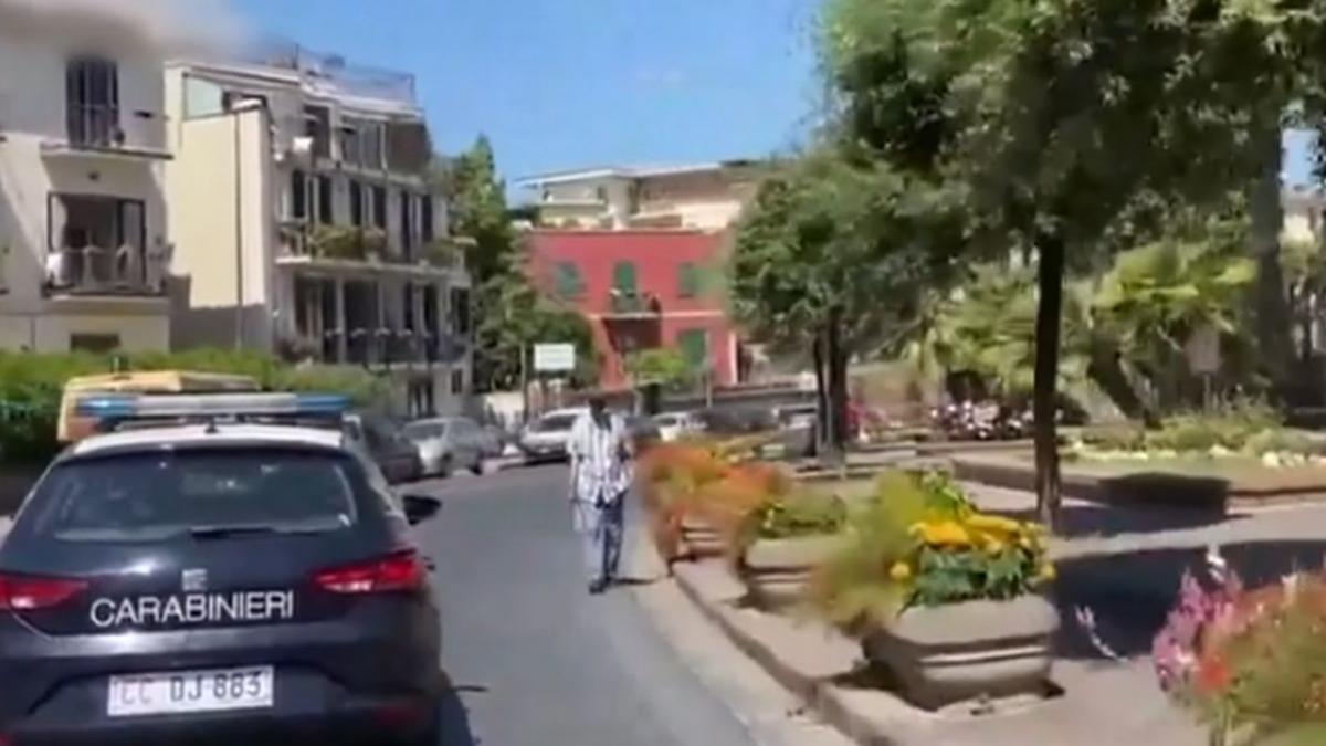 L’autista di 87 anni è stata salvata dal ciclista investito con la sua auto in Italia