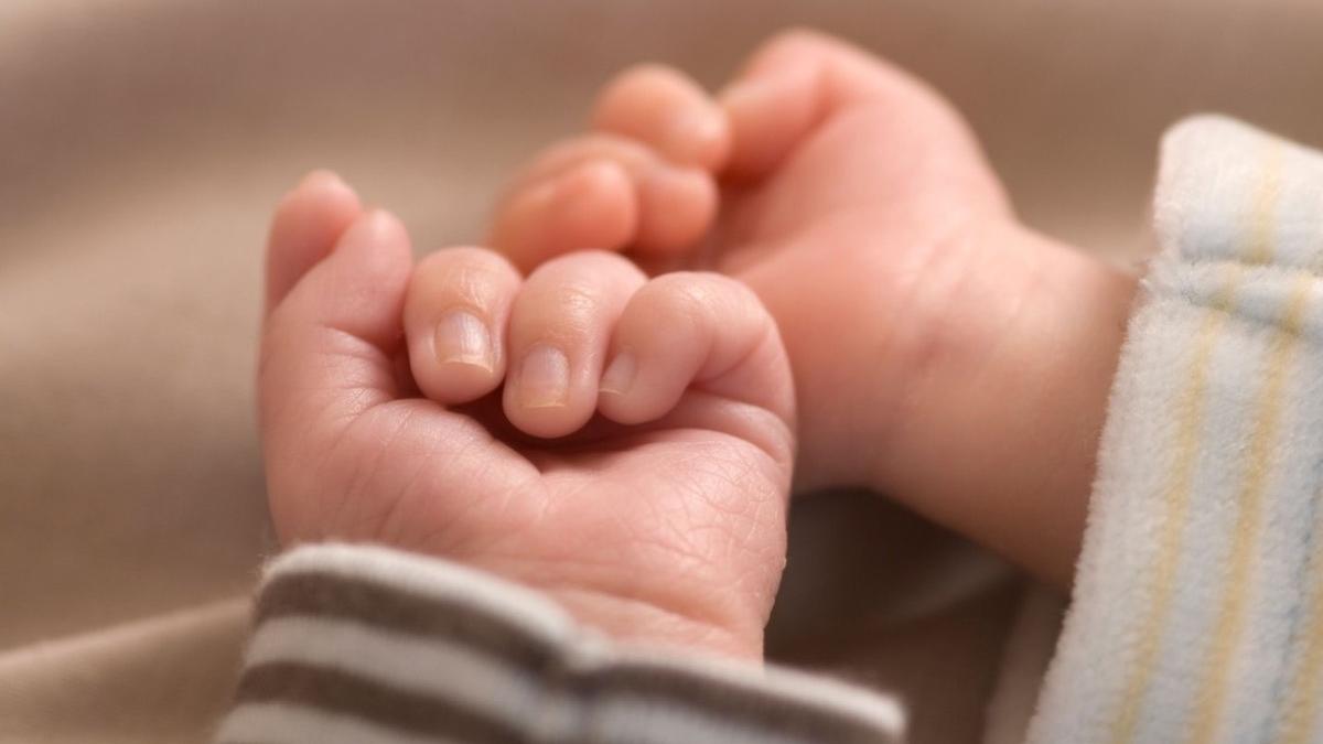 femeie 70 ani a devenit mama fertilizare in vitro a nascut gemeni sanatosi