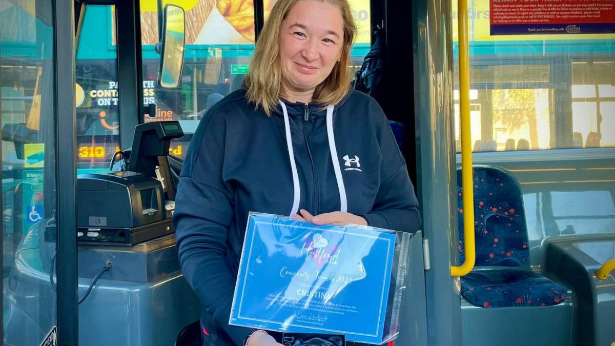 cristina dobre sofer autobuz anglia