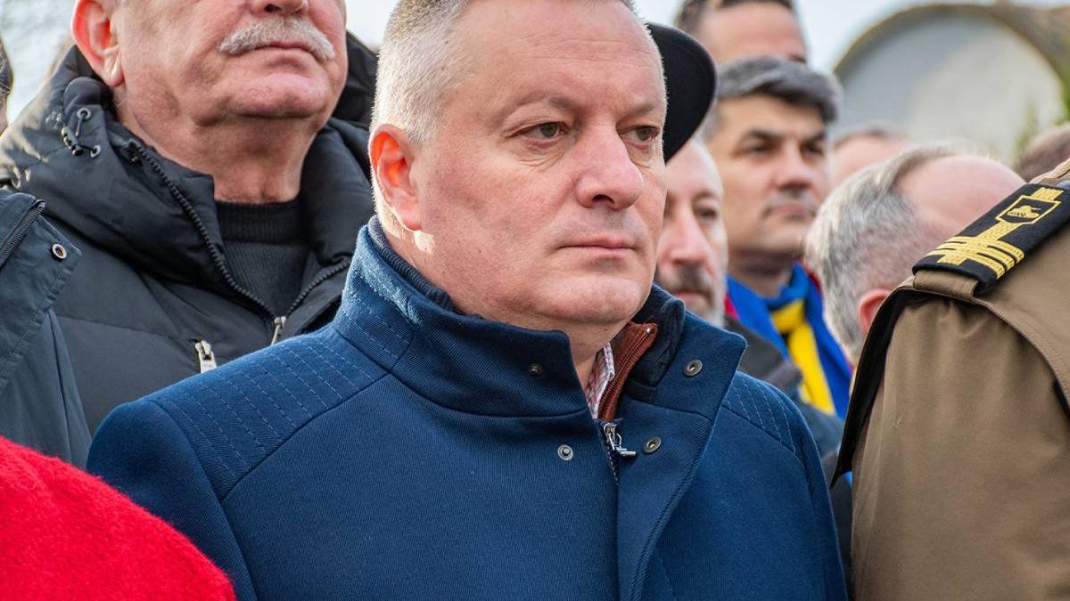 vicepresedinte cj arges urmarit penal dosar achizitii ilegale locuinte vulnerabili