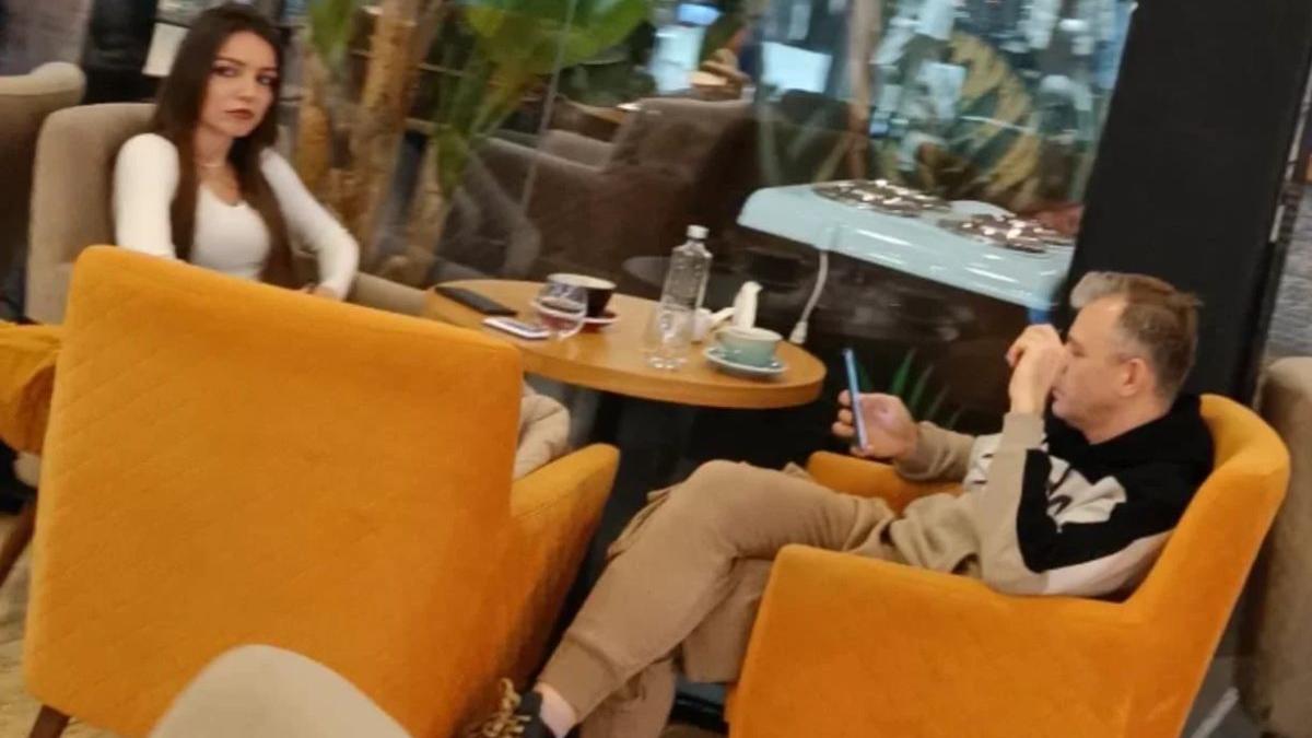 malin bot paparazzi evz iubita tanara bmw cumparaturi mall