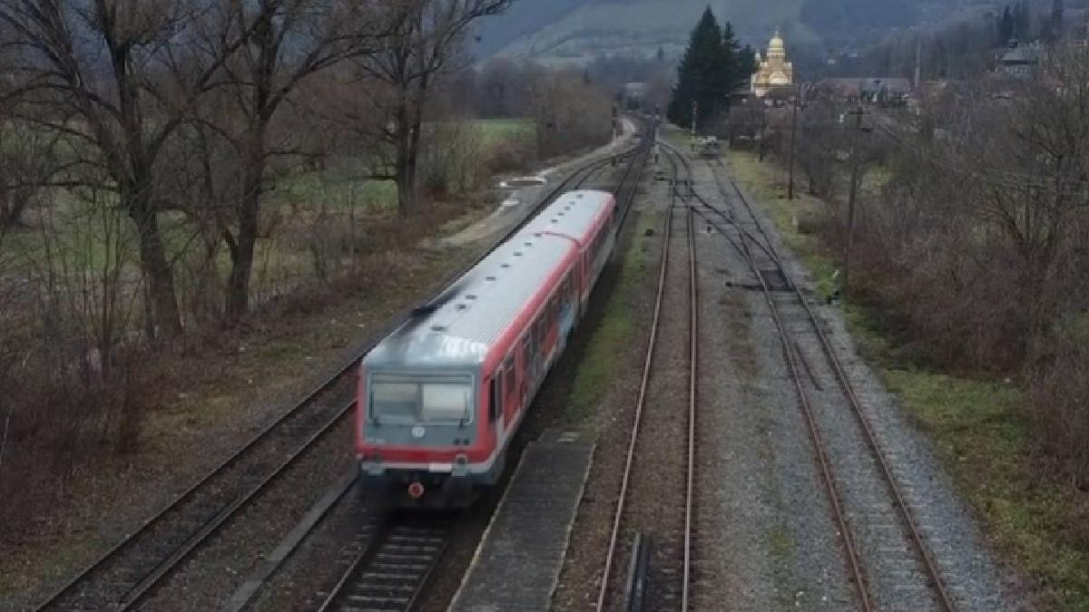 circulatia trenurilor ruta cluj episcopia bihor inchide lucrari modernizare