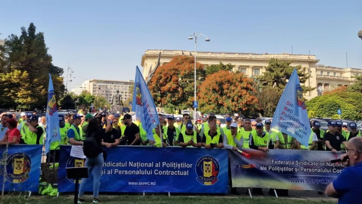 politistii protest minister finante bani salarizare snppc