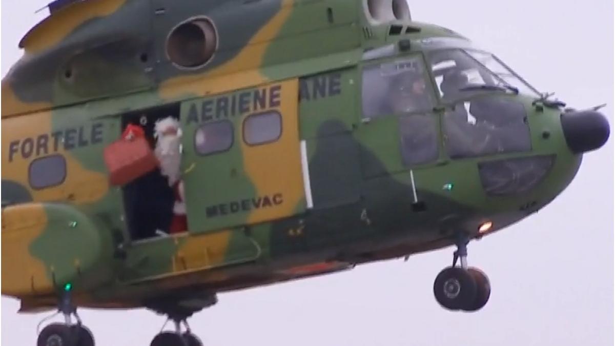 mos craciun elicopter baza aeriana 90 otopeni copii