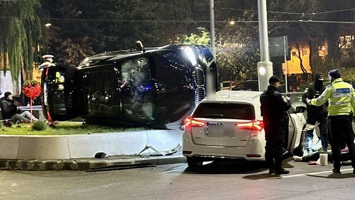 accident piata unirii bucuresti hotel horoscop trafic blocat