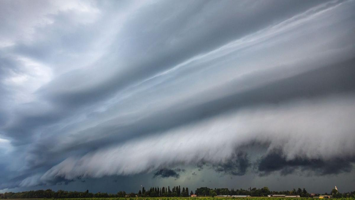 furtuna pia europa romania forta uragan avertizare meteo