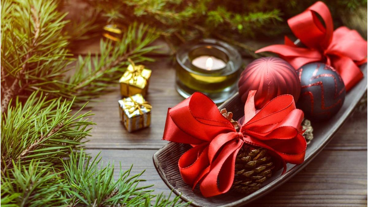 rosu si verde culori specifice craciunului