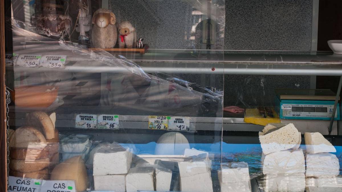 ansvsa confiscat carne lactate supermarket sarbatori