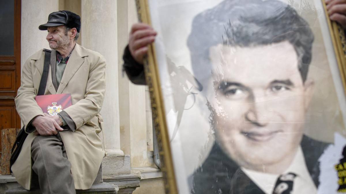 sondaj antena 3 cnn romani ceausescu perioada comunism