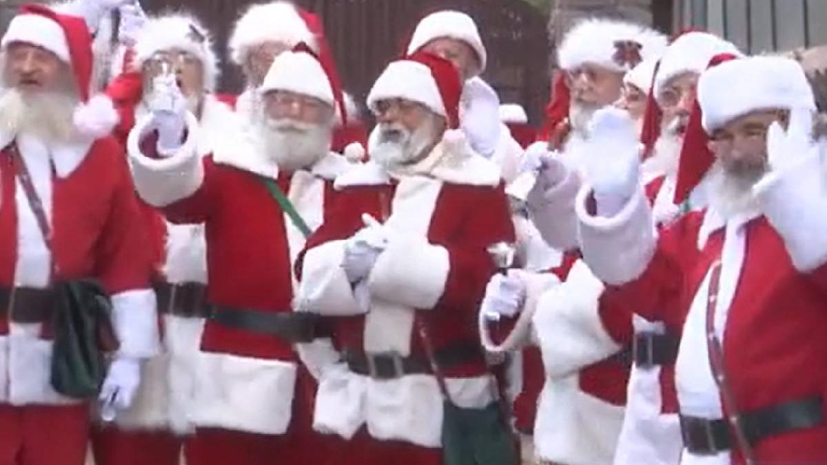 ajutoarele lui mos craciun