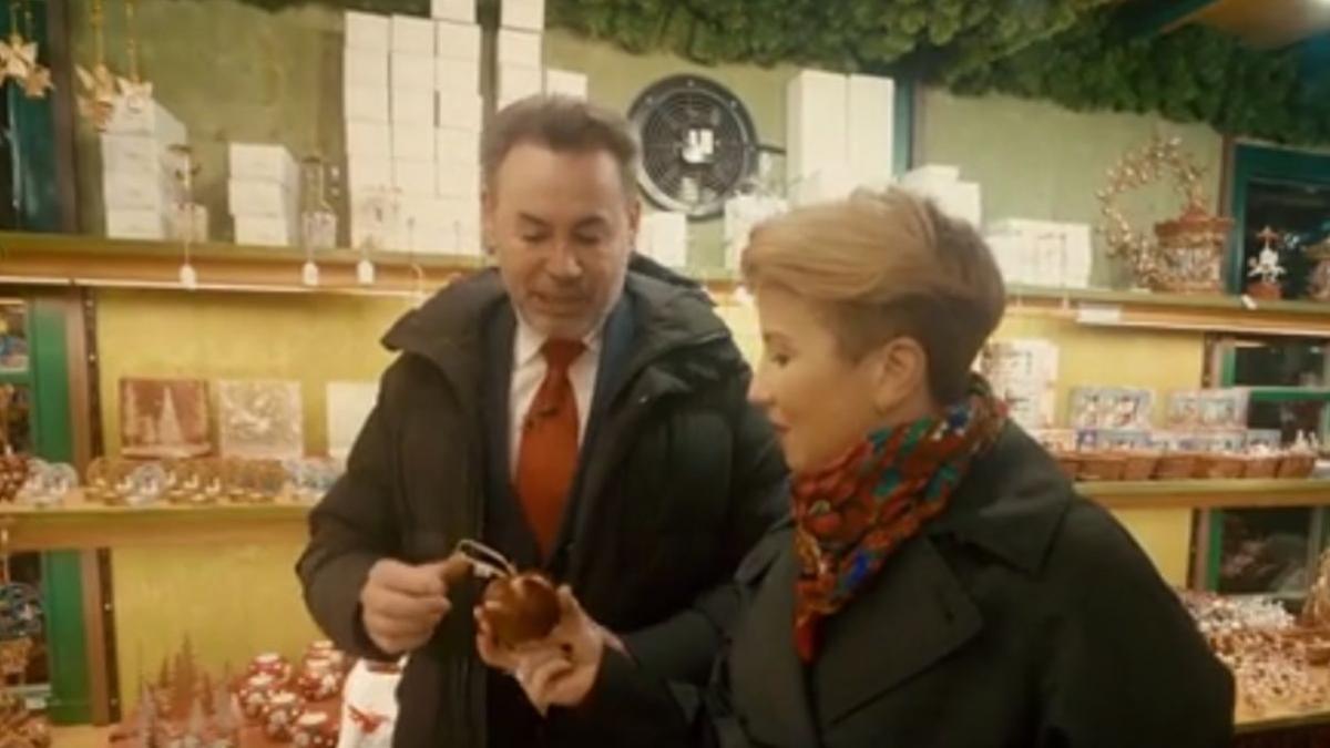 cel mai targ craciun calcat europarlamentari romani strasbourg gheorghe falca sotie vanator varf de