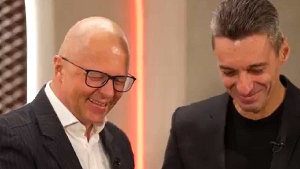 mircea badea adrian ursu gatit la costum