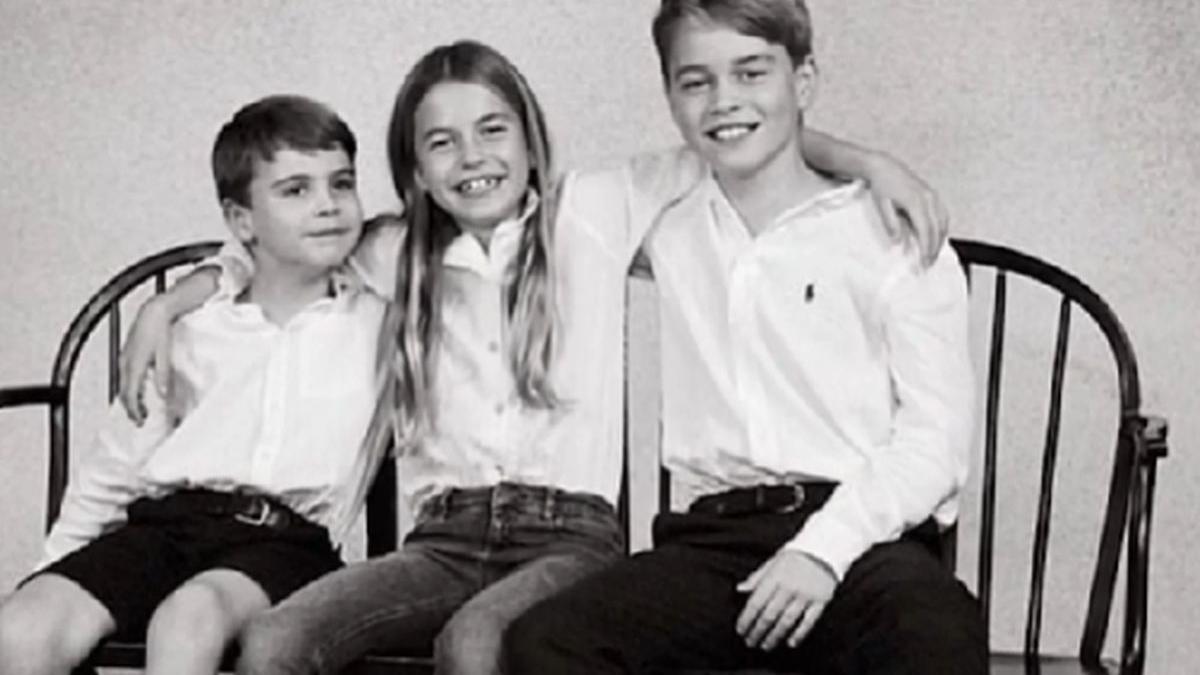 surpriza alb negru craciun supusi print printesa wales print lewis leguma