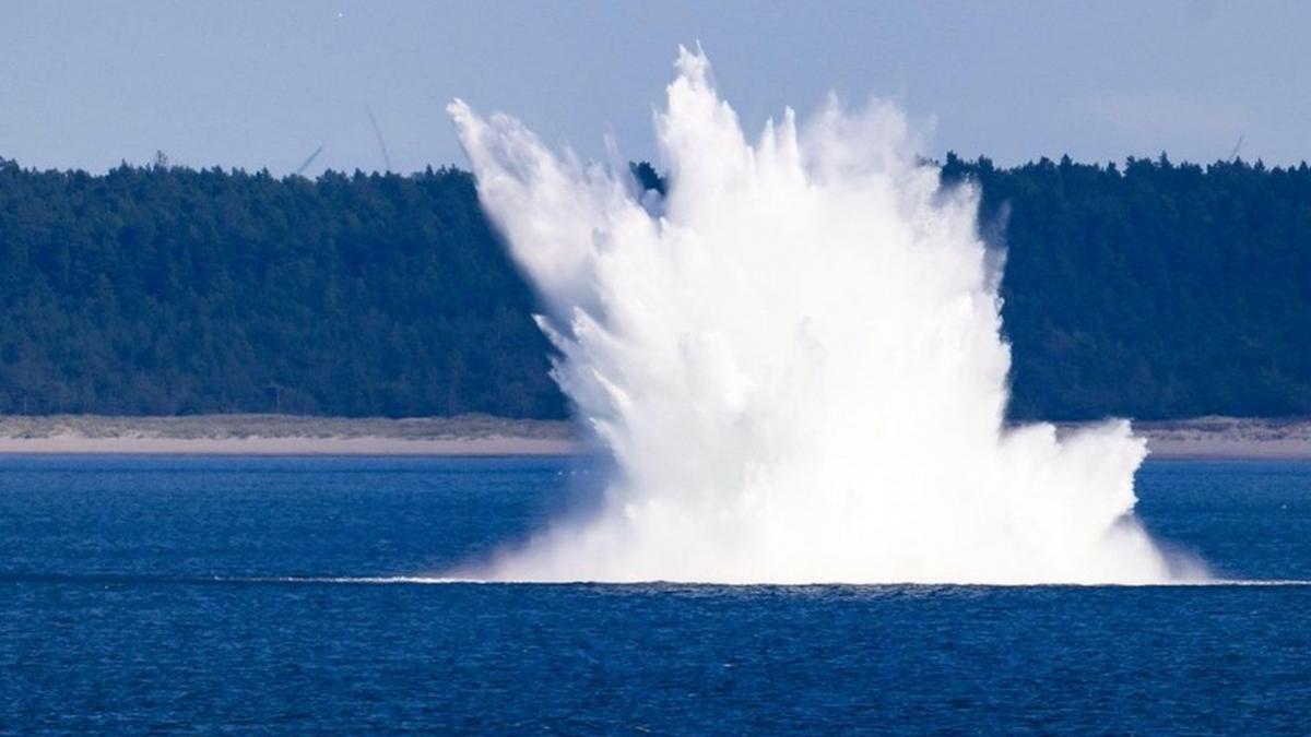 vas comercial ucraina marea neagra mina sarit aer raniti