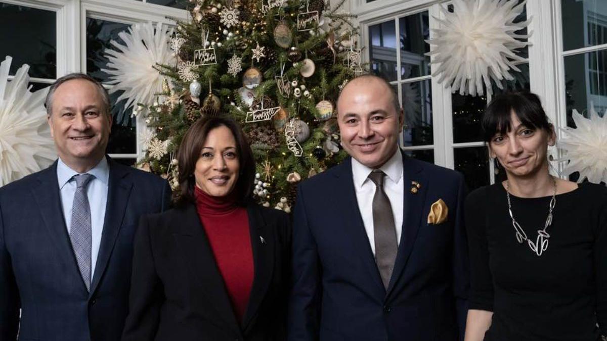 andrei muraru ambasador romania sua petrecere craciun kamala harris