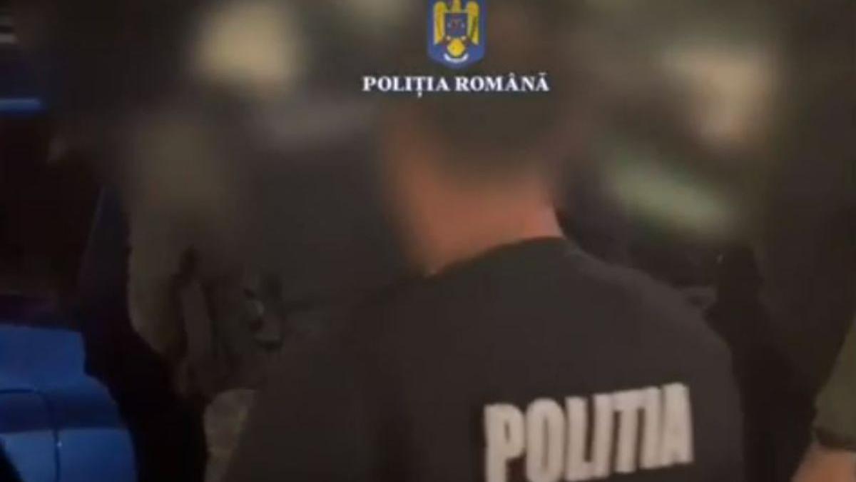 barbat evadat masina politie transporta penitenciar rahova prins politisti