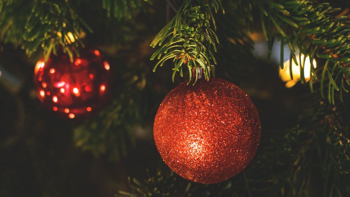 ziua trebuie despodobesti brad craciun noroc