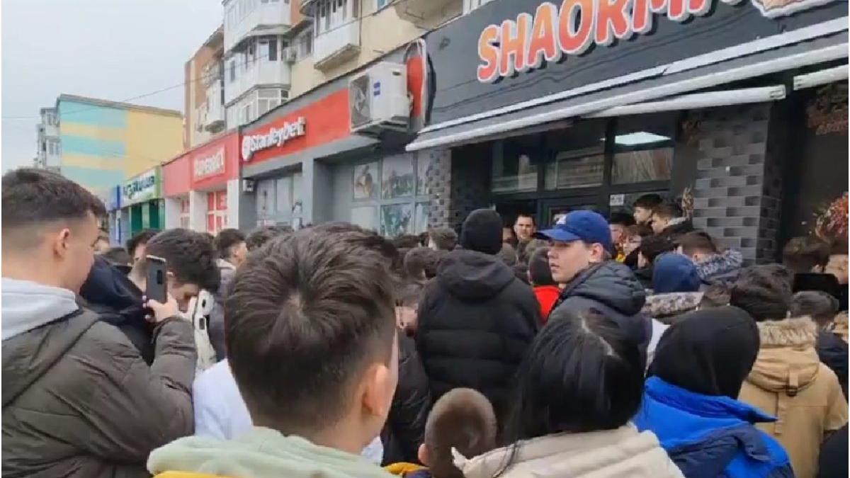 coada deschidere shaorma craiova