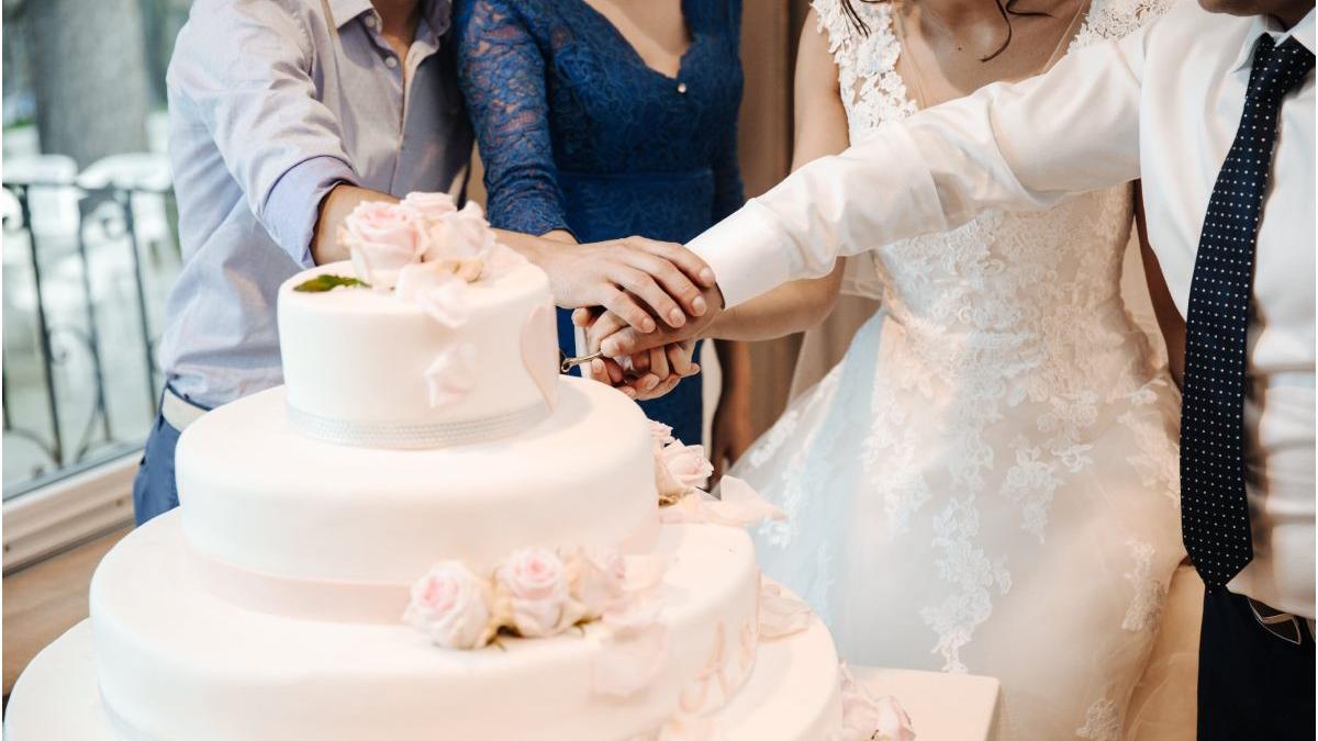 o farsa nepotrivita a dus la un divort dupa 48 de ore de la nunta