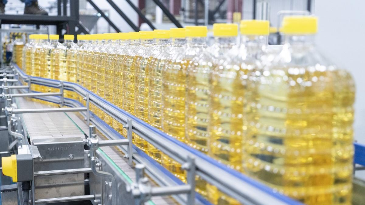 comuna romania deschide fabrica noua ulei