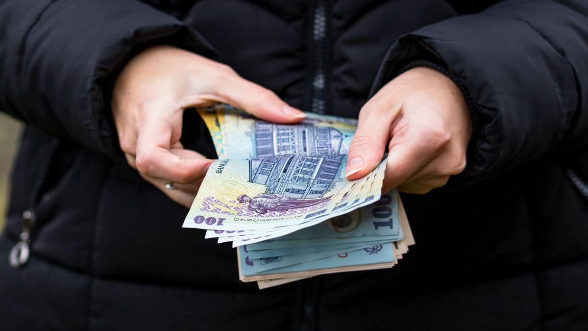 banca nationala a romaniei avertisment rate bancare