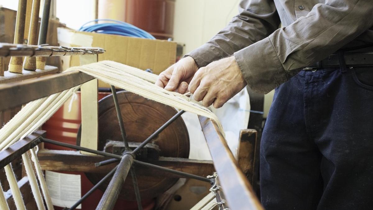 comuna romania se deschide fabrica noua prelucrare lana cea mai mare europa