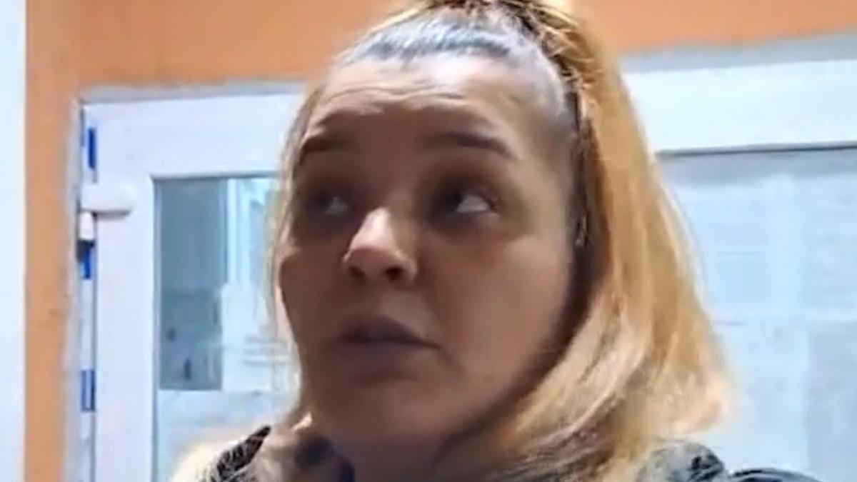 femeie protestatar dosar penal pentru instigare din cauza unei postari online