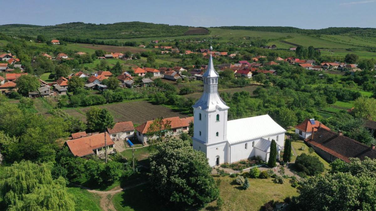Localitatea cu cel mai scurt nume din România. Are doar două litere şi ...