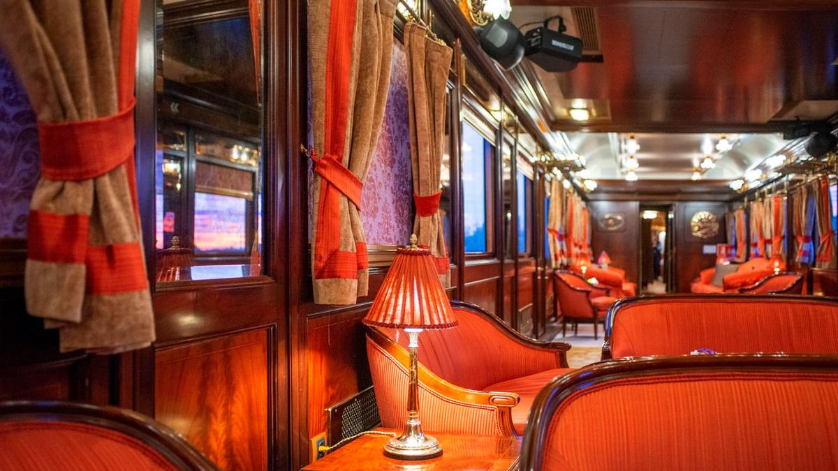 ocolul pamantului calatorie tren romania