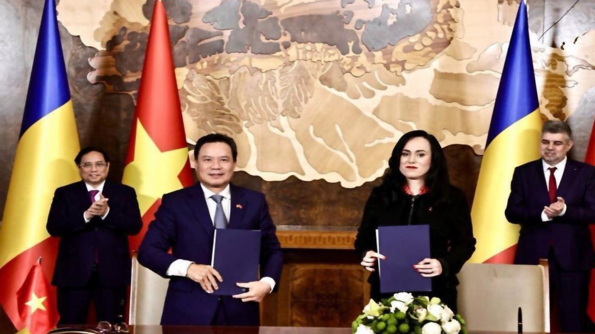 ministrul muncii simona bucura oprescu