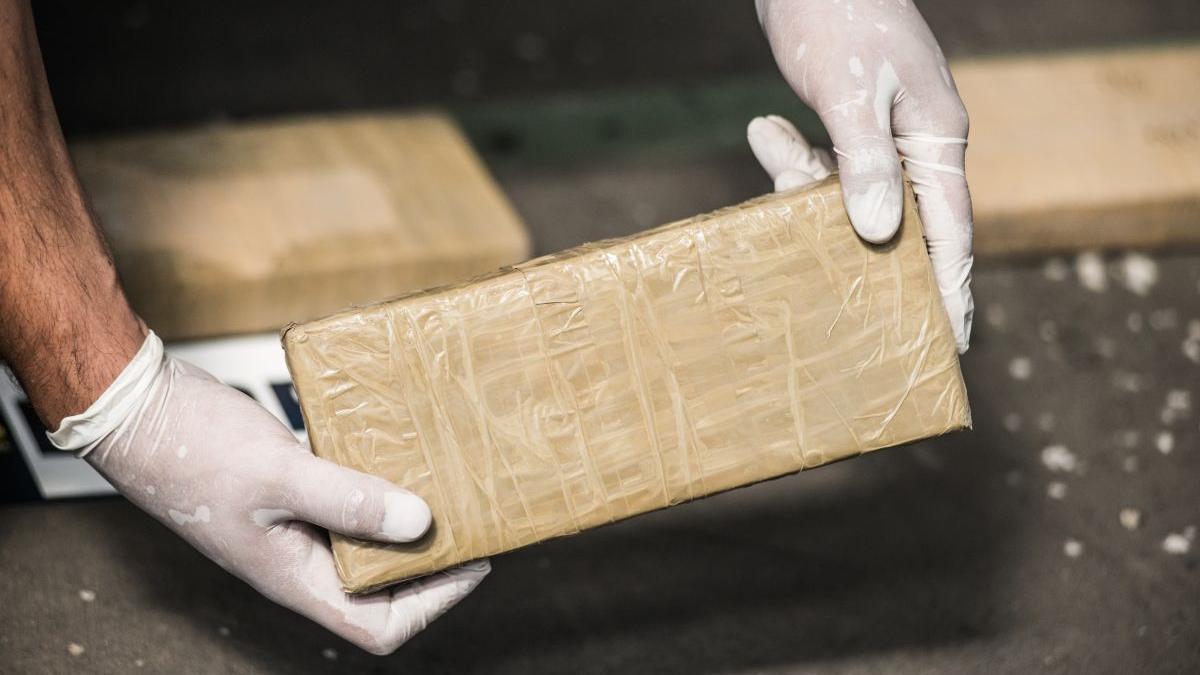 roman prins droguri doua milioane euro malta