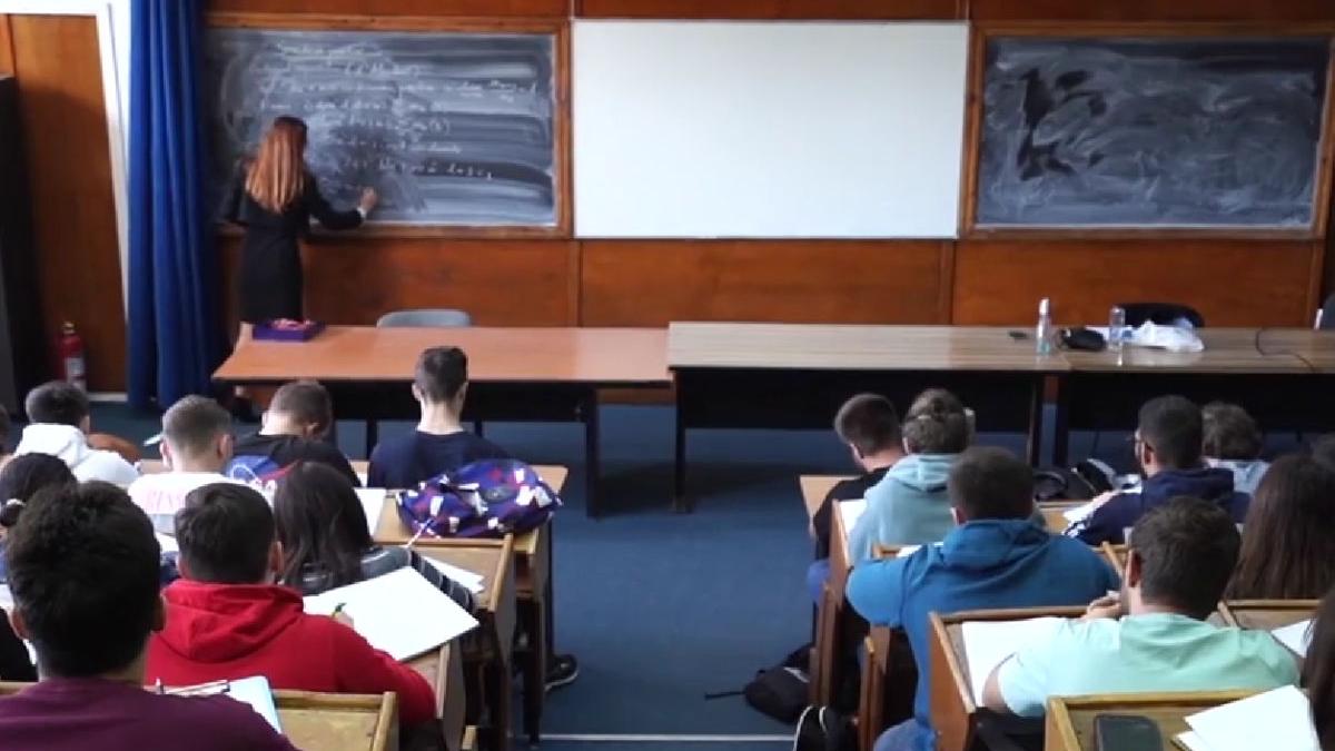 romani facultate universitati studii superioare