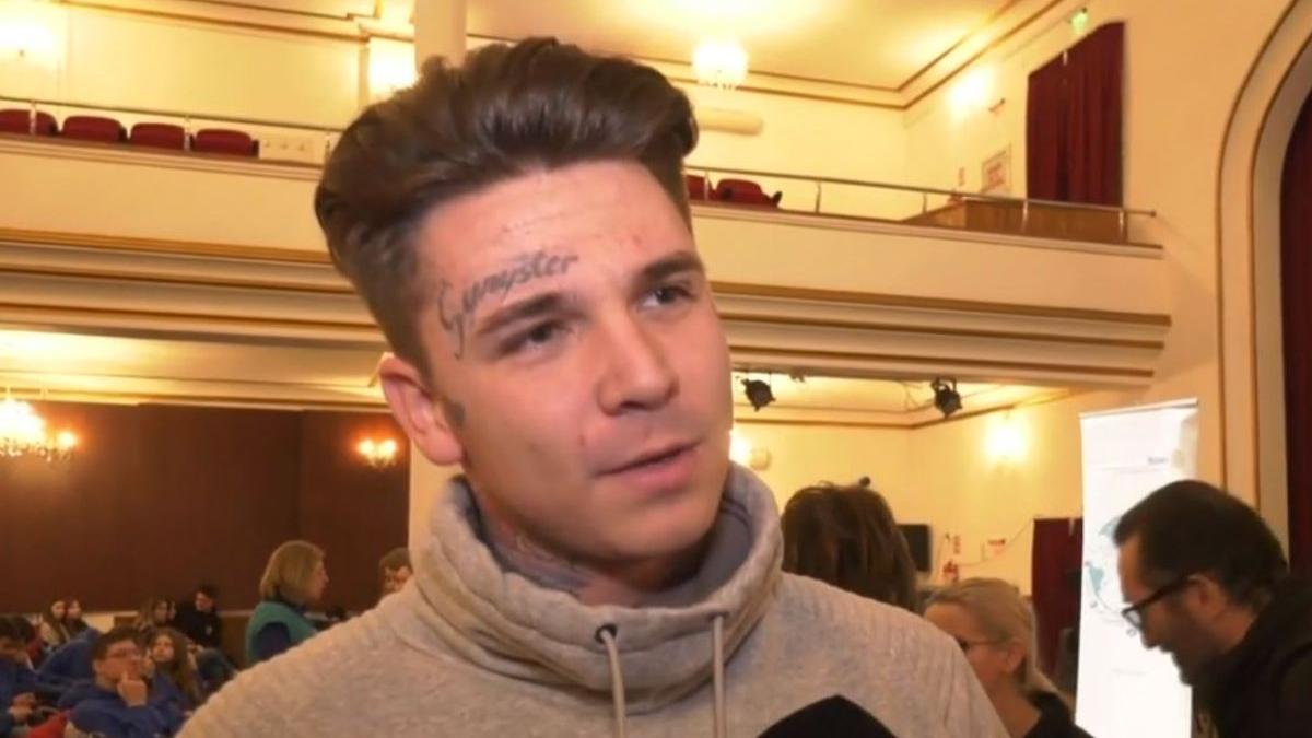 Povestea lui Sebastian, tânărul care a luptat jumătate de viață cu dependența de droguri: ”Nu contează din ce clasă socială ești, drogul pe tine nu te iartă”