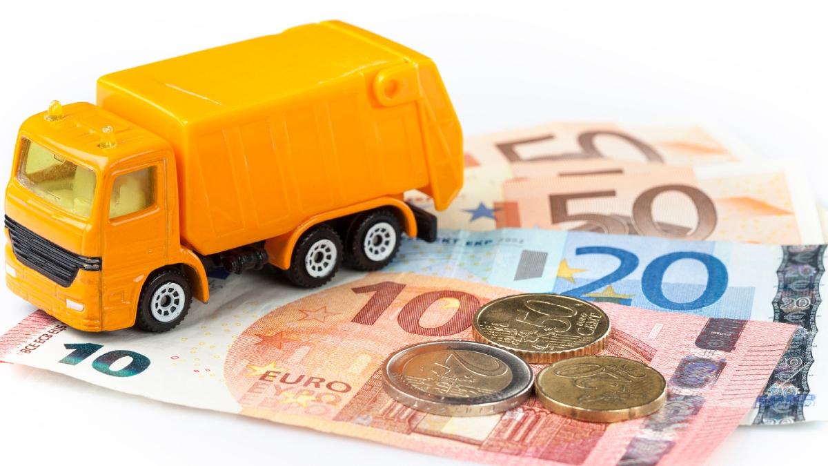 pret taxa salubritate colectarea gunoiului germania factura romanca