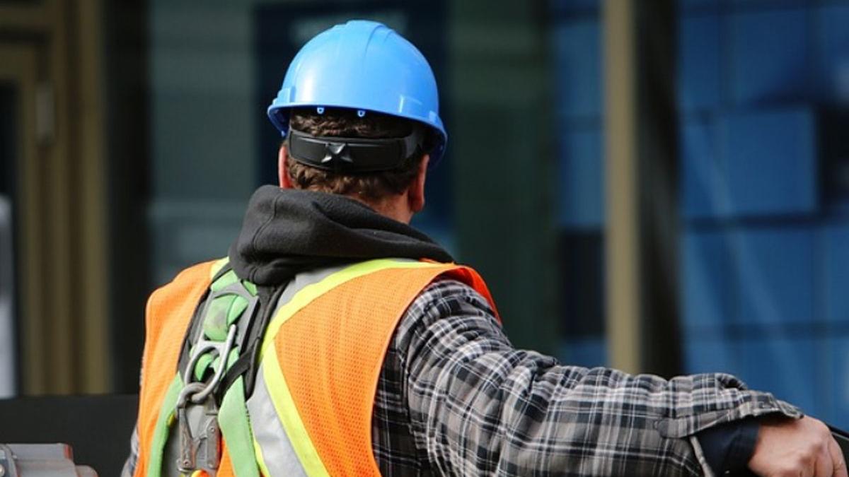 autostrada pitesti sibiu muncitori salarii